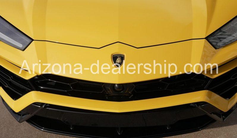 2022 Lamborghini Urus full