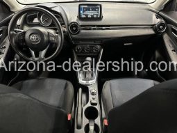 2017 Toyota Yaris iA Sedan 4D full