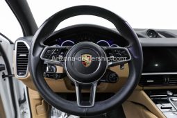 2019 Porsche Cayenne E-Hybrid AWD full