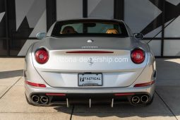 2015 Ferrari California T full