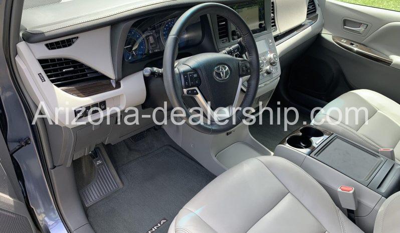 2017 Toyota Sienna XLE Premium full