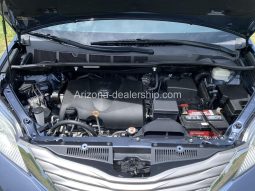 2017 Toyota Sienna XLE Premium full