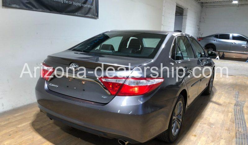 2017 Toyota Camry SE full