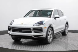 2019 Porsche Cayenne E-Hybrid AWD full