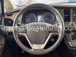 2019 Toyota Sienna Limited Premium full