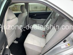 2014 Toyota Camry SE full