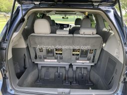 2017 Toyota Sienna XLE Premium full