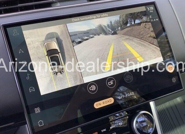 2023 Land Rover Range Rover SE full