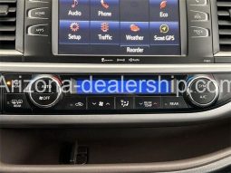 2019 Toyota Highlander LE Plus full