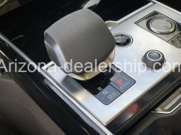 2023 Land Rover Range Rover SE full