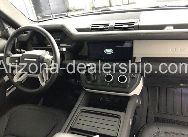 2023 Land Rover Defender S full