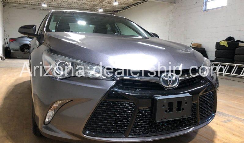 2017 Toyota Camry SE full