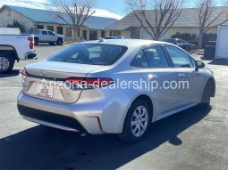 2021 Toyota Corolla LE full