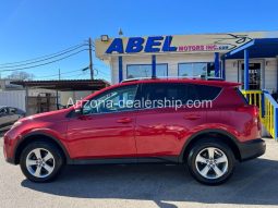 2015 Toyota RAV4 XLE 4dr SUV full