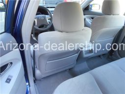 2011 Toyota Camry LE full