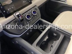 2022 Land Rover Defender S full