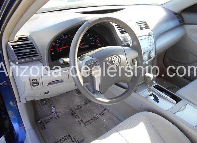 2010 Toyota Camry LE full