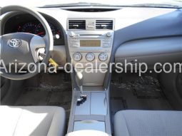 2010 Toyota Camry LE full