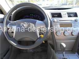 2010 Toyota Camry LE full