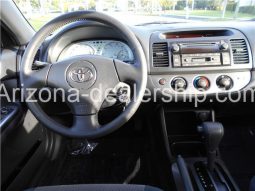 2004 Toyota Camry SE full