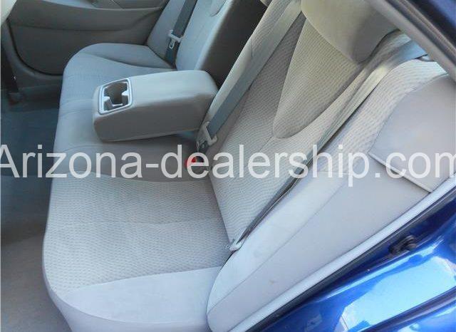 2011 Toyota Camry LE full