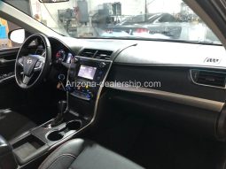 2017 Toyota Camry SE full