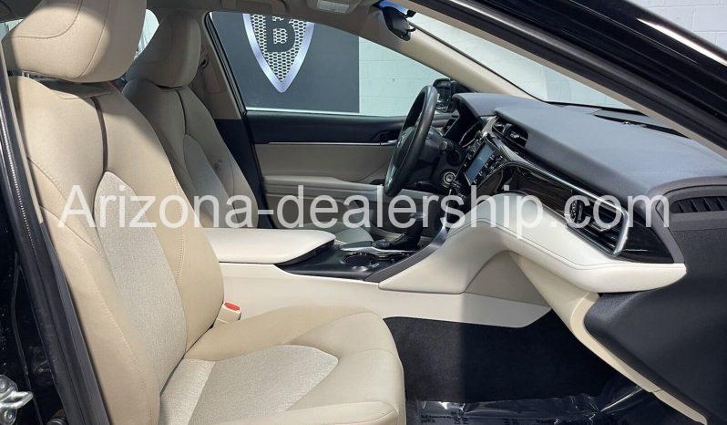 2019 Toyota Camry LE full