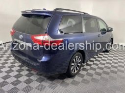 2019 Toyota Sienna Limited Premium full