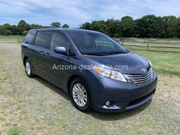 2017 Toyota Sienna XLE Premium full