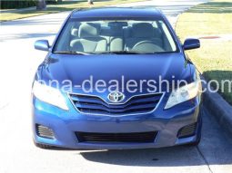 2010 Toyota Camry LE full