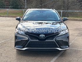 2022 Toyota Camry Hybrid XSE