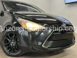 2017 Toyota Yaris iA Sedan 4D full