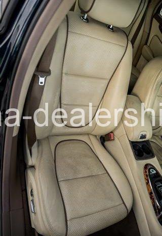 2008 Jaguar XJ XJ Vanden Plas Sedan 4D full