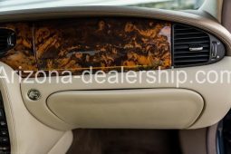 2008 Jaguar XJ XJ Vanden Plas Sedan 4D full