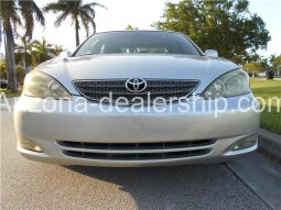 2004 Toyota Camry SE full