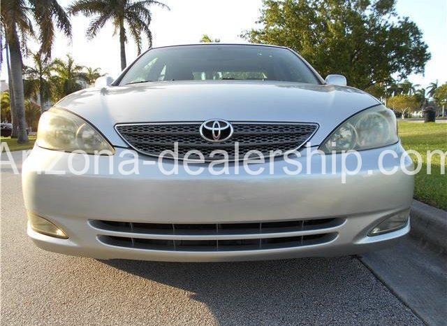 2004 Toyota Camry SE full