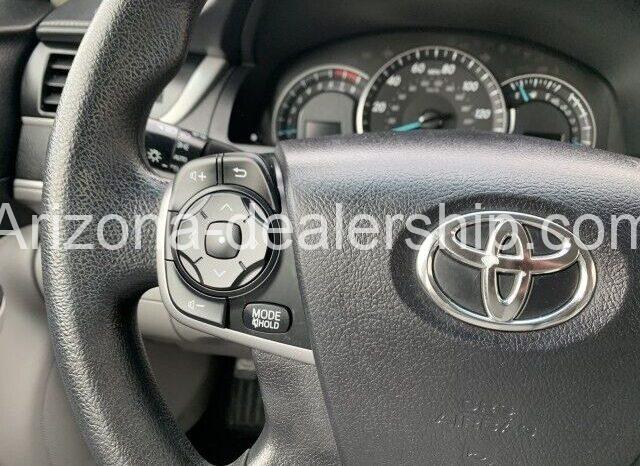 2014 Toyota Camry SE full