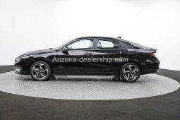 2022 Hyundai Elantra Hybrid Limited DCT full