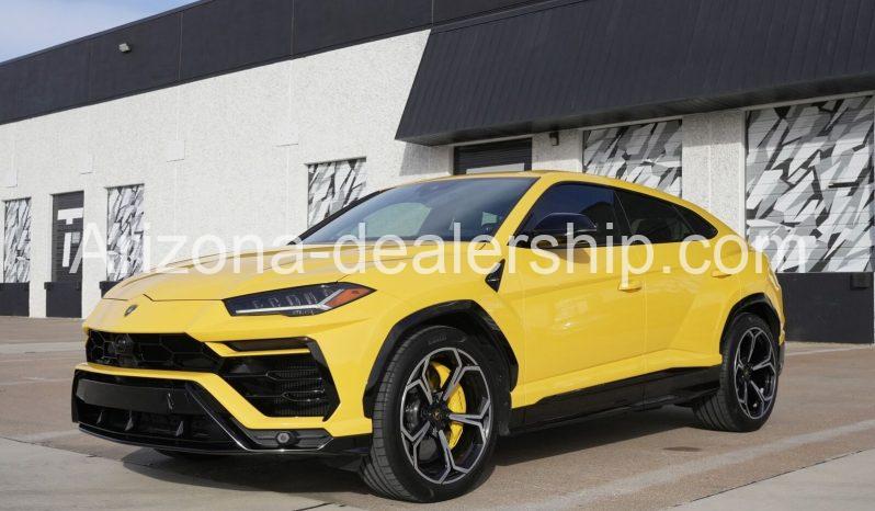 2022 Lamborghini Urus full