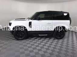 2023 Land Rover Defender S full