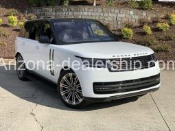 2023 Land Rover Range Rover SE full