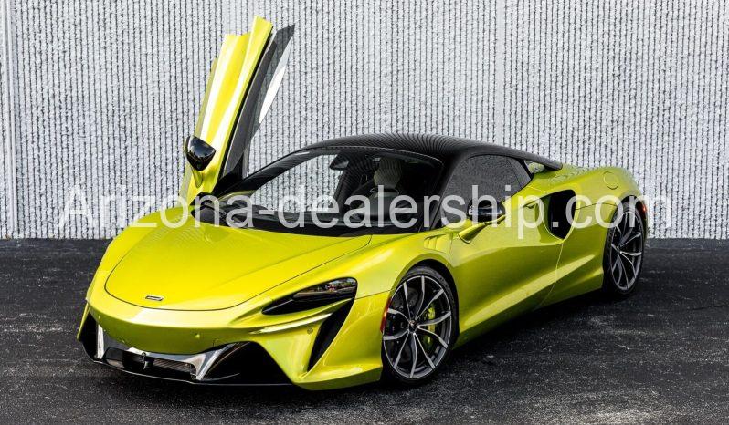 2023 McLaren Artura full