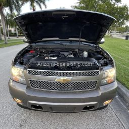 2011 Chevrolet Suburban LTZ 4WD full