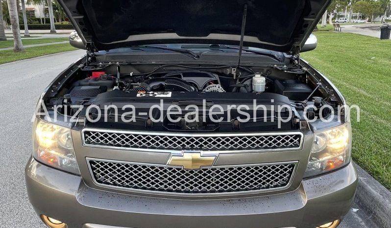 2011 Chevrolet Suburban LTZ 4WD full