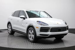 2019 Porsche Cayenne E-Hybrid AWD full