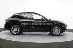 2019 Porsche Macan AWD full