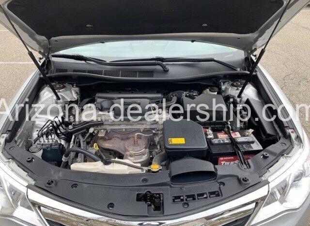 2014 Toyota Camry SE full