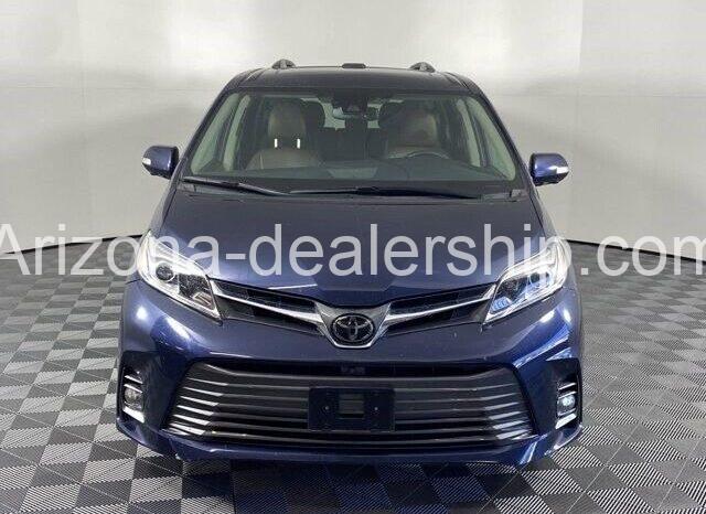 2019 Toyota Sienna Limited Premium full