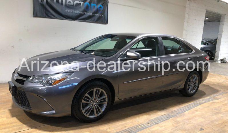 2017 Toyota Camry SE full