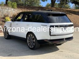 2023 Land Rover Range Rover SE full